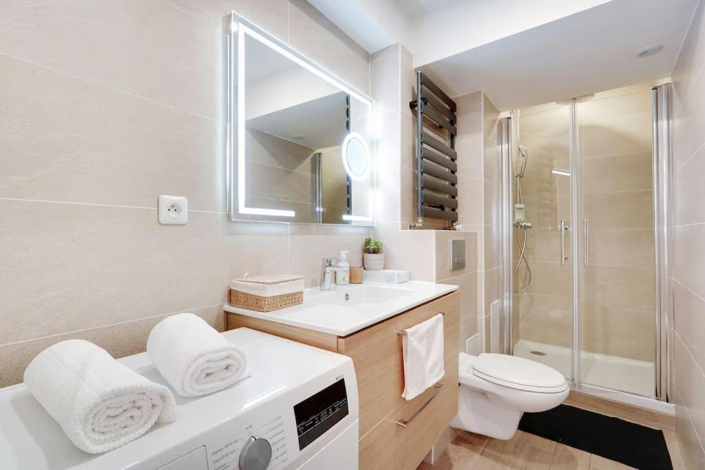Charming Flat - Pere Lachaise Parigi