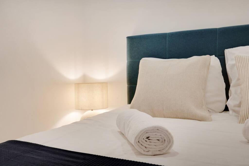 Charming Flat - Père Lachaise * Parigi